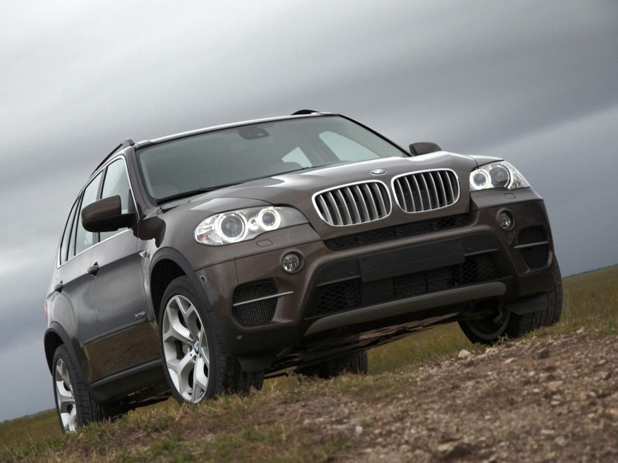  BMW X5 xDrive 5.0i 2010 года  (фото 142 из 142)